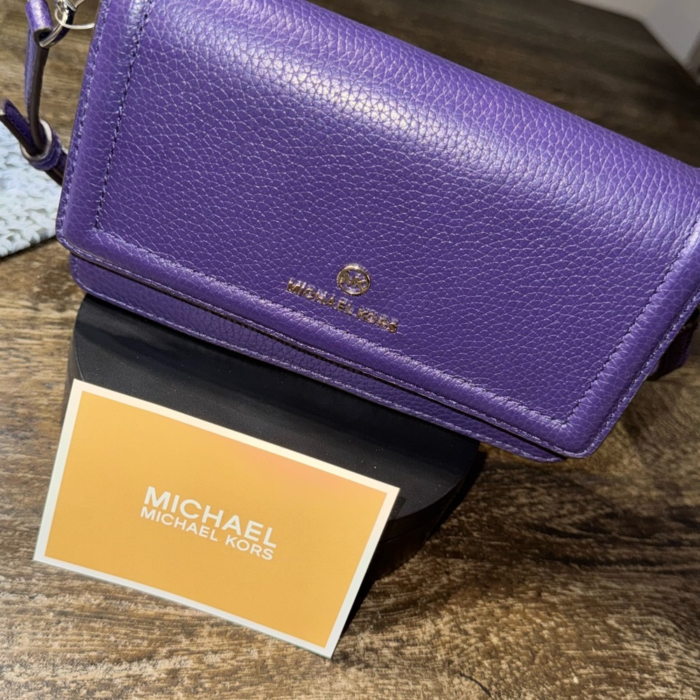 Michael Kors mini crossbody, Purple 💜